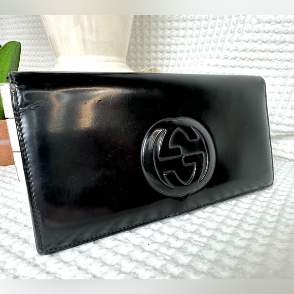 ❌SOLD🖤Vintage Gucci Patent Leather Bifold Long Wallet - Picture 3 of 15